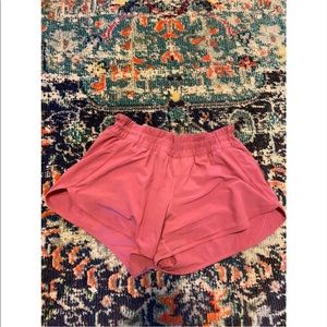 Lulu tracker v shorts